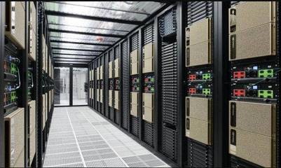 英偉達 從顯卡霸主到AI產業壟斷者的蛻變